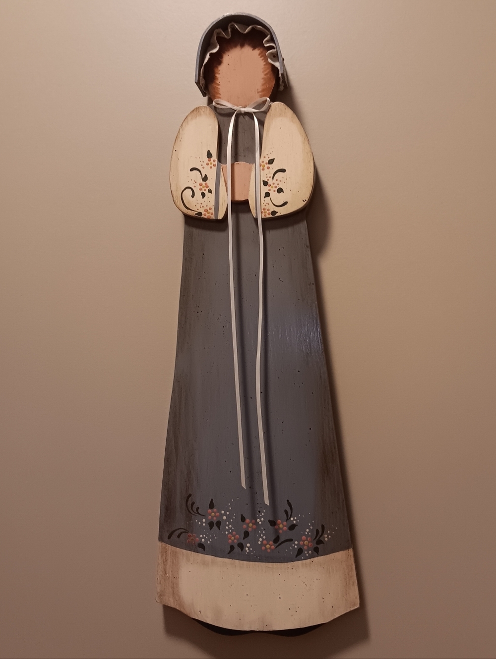 Vintage 1987 Primitive Wooden Prairie Amish Girl. Measures 21"L X 6 1/4" W.